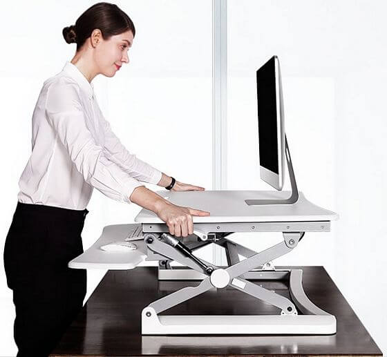 adjustable standing desktop riser