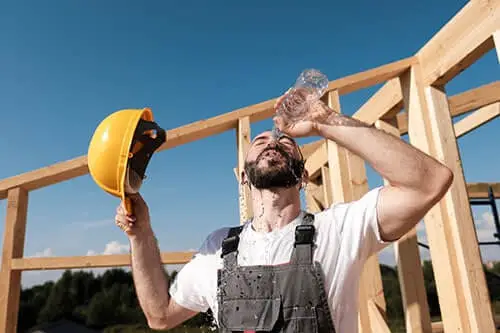 How to Stay Cool While Working in the Heat
