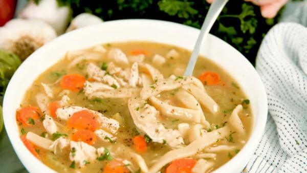 How to Make Homemade Chicken Noodle Soup
