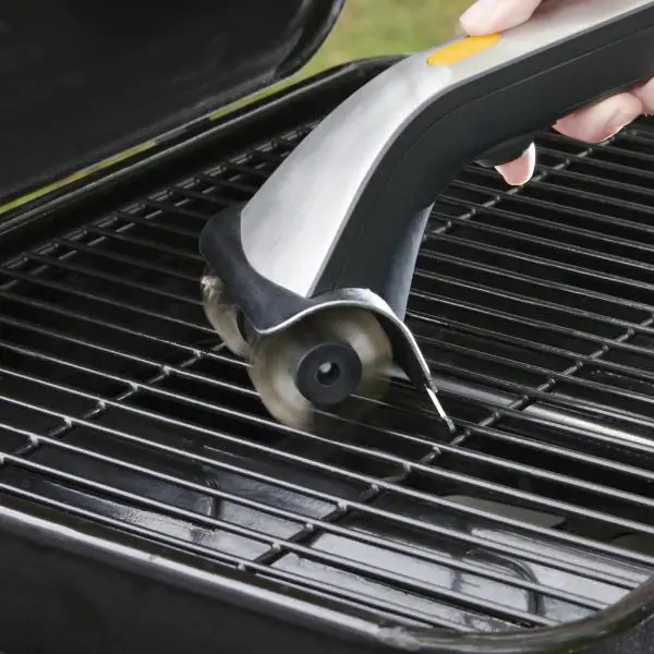 Motorized Grill Cleaning Brush