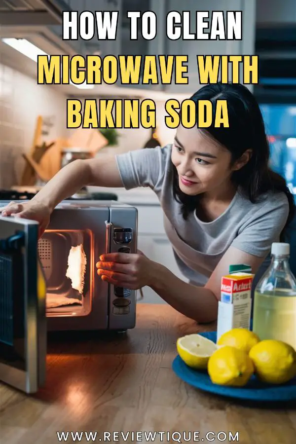How to Clean Microwave With Baking Soda