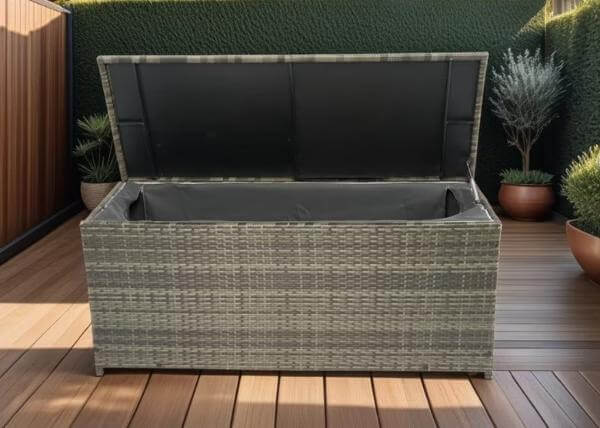 Outdoor Storage Trunk