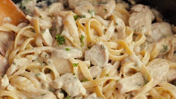 Chicken Fettuccine Alfredo