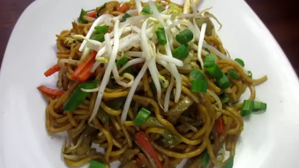 Chinese Lo Mein Noodles