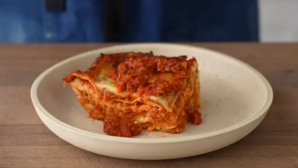 Classic Lasagna With Ricotta
