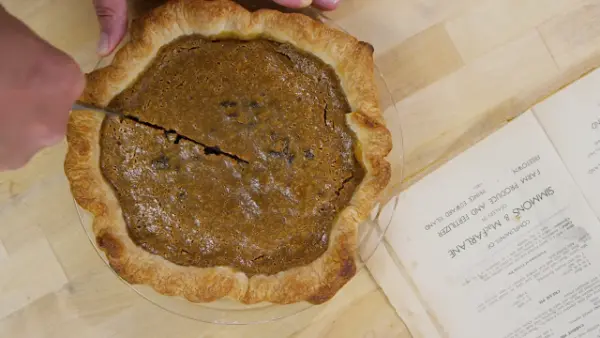 Sour Cream Raisin Pie