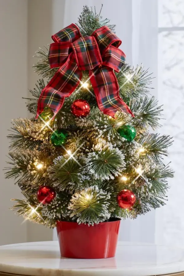 Tabletop Christmas Tree With Lights