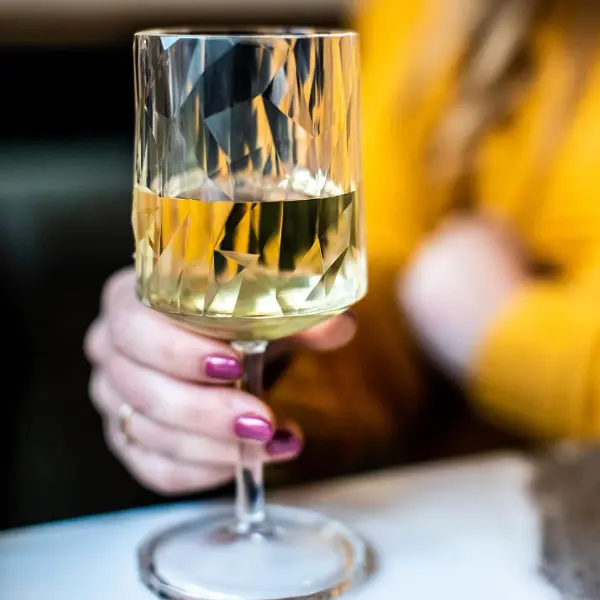 shatterproof glassware