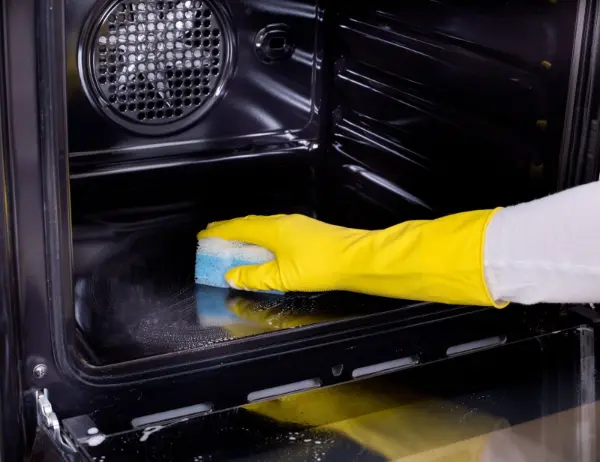 How to Clean Oven Easy