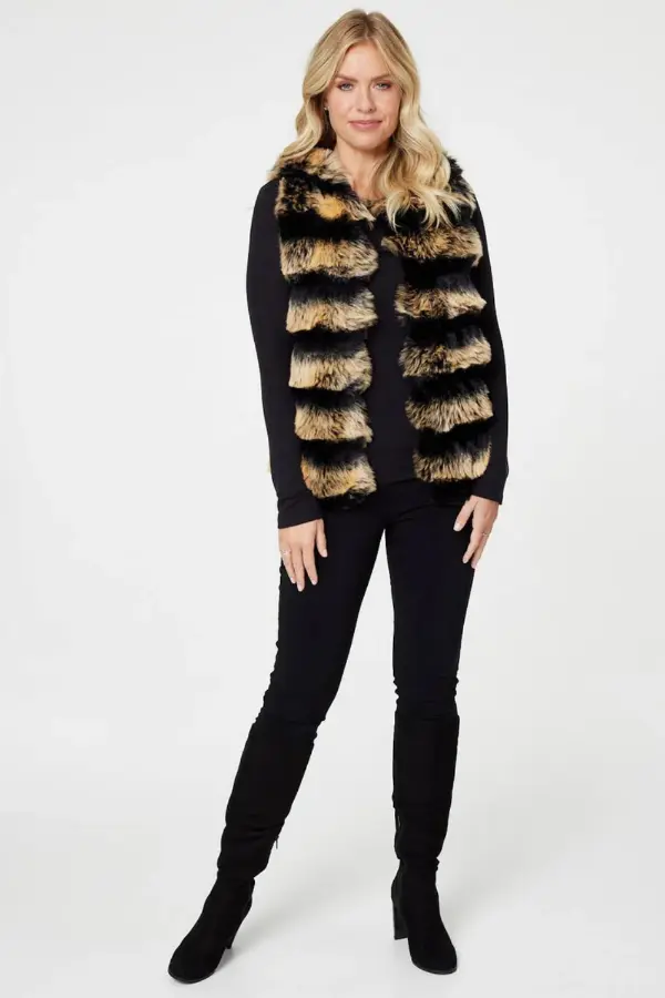 Women's Fashion 40 Years Old