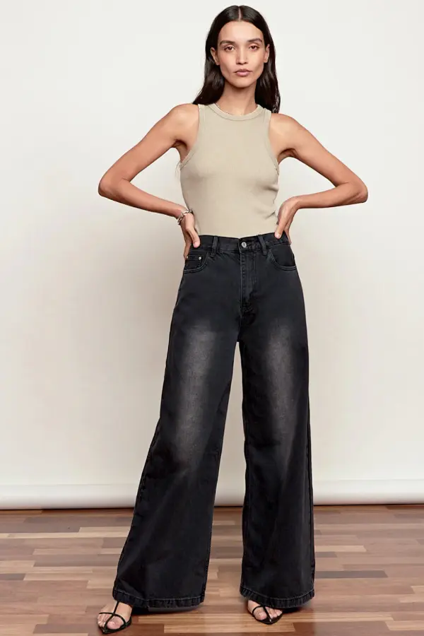 Black Jeans Wide Leg Outfit