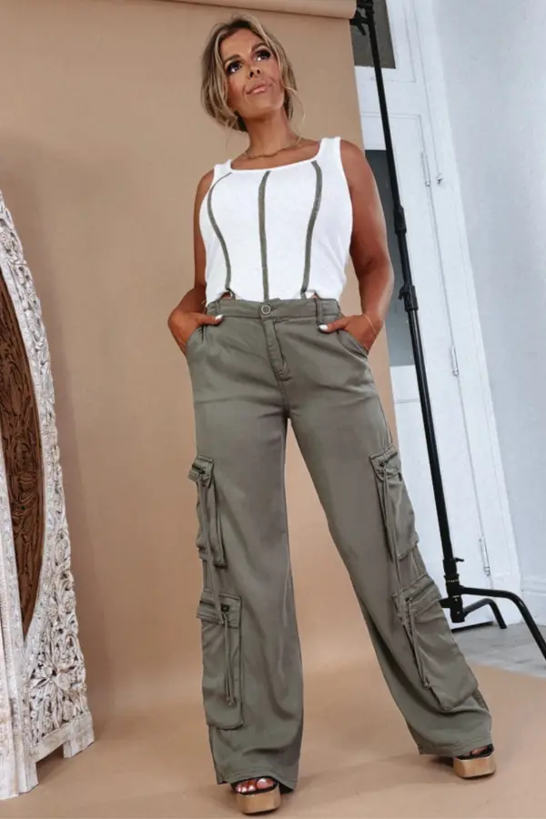 Cargo Pants With Sandals