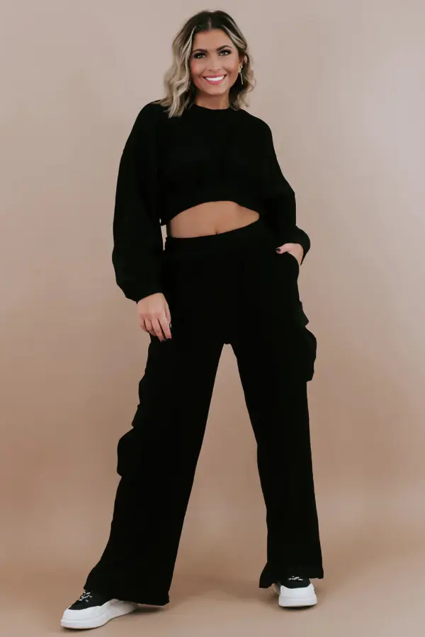 Cargo Pants With Sneakers