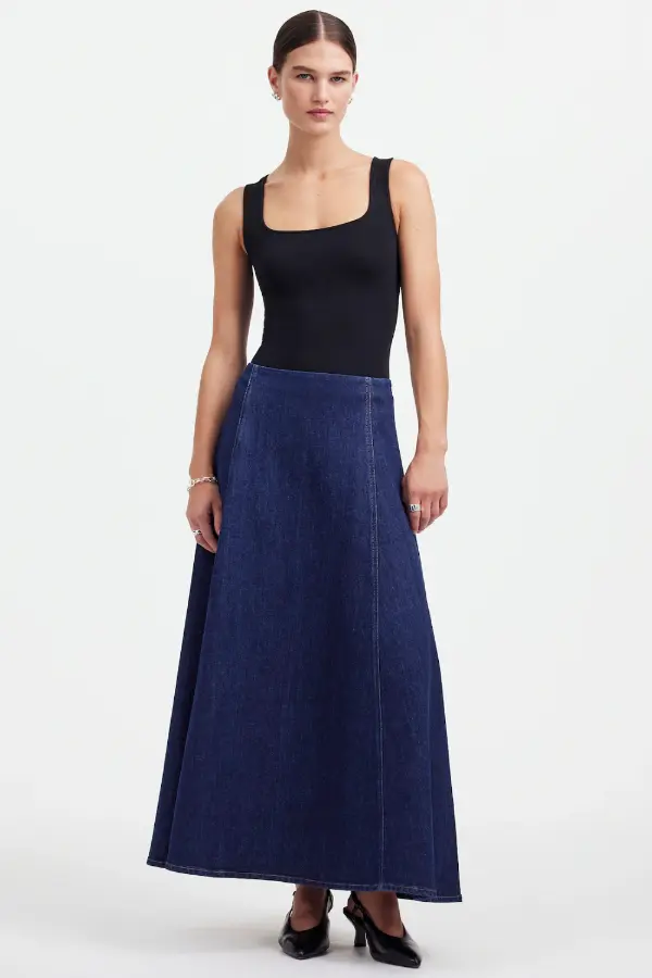 Denim Flare Skirt Outfit