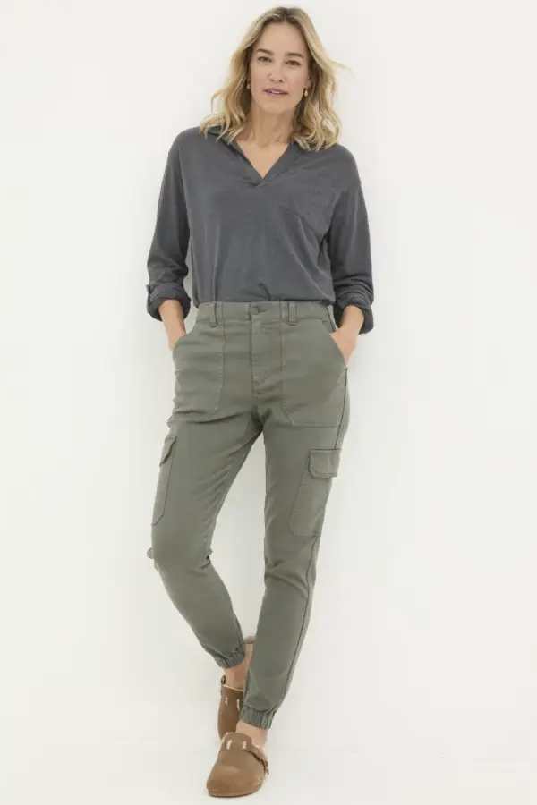 Grey Cargo Pants Outfit
