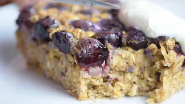 Healthy Baked Oatmeal Recipe For Breakfast