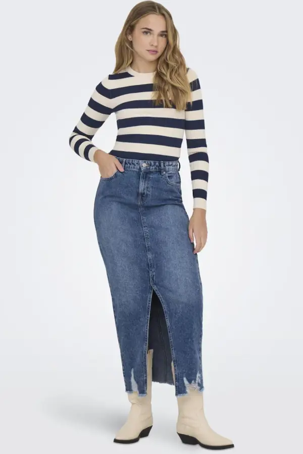 Sweater With Denim Skirt