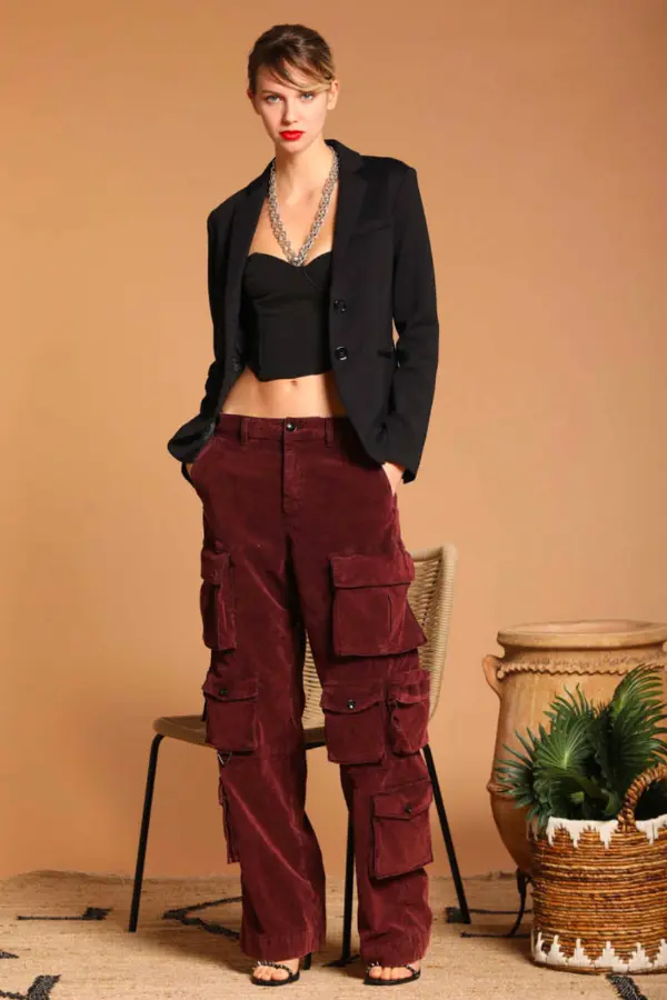 Burgundy Cargo Pants Outfit