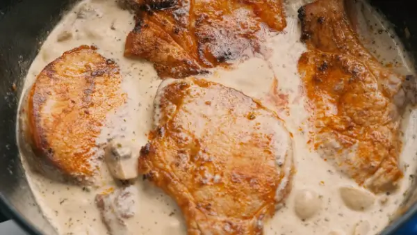 Pork Chops in Mushroom Sauce Recipe
