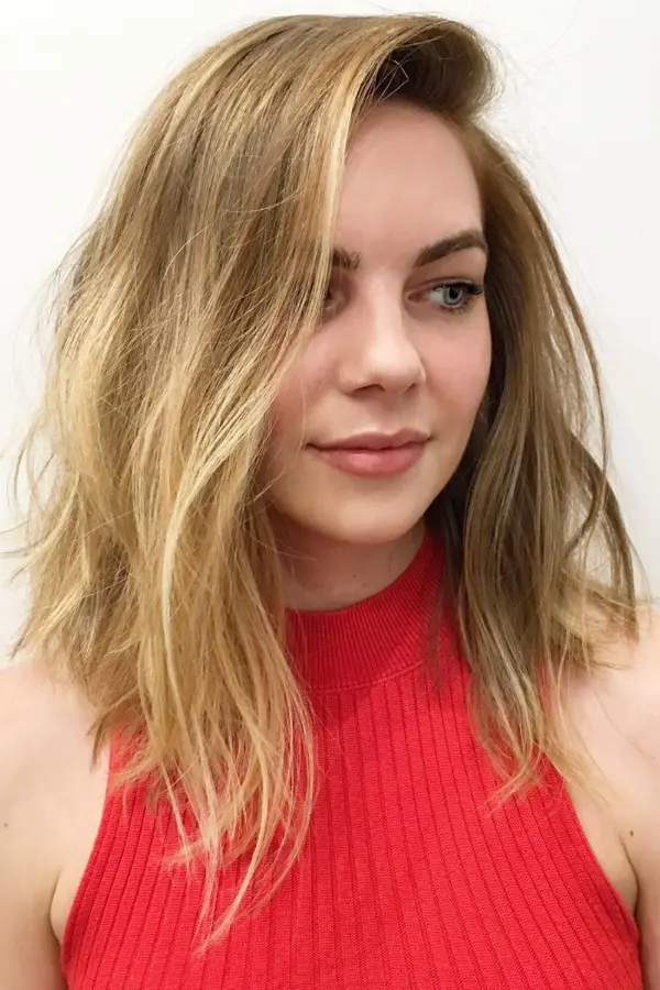Asymmetrical Medium Haircut