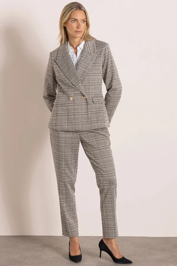 Business Attire Women
