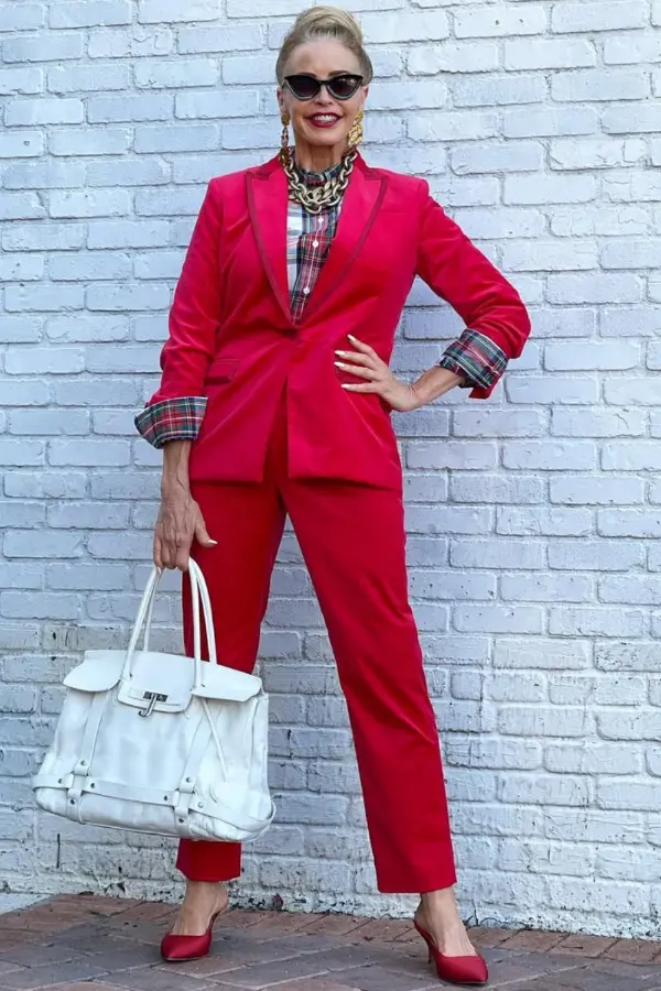 60 Year Old Woman Fashion