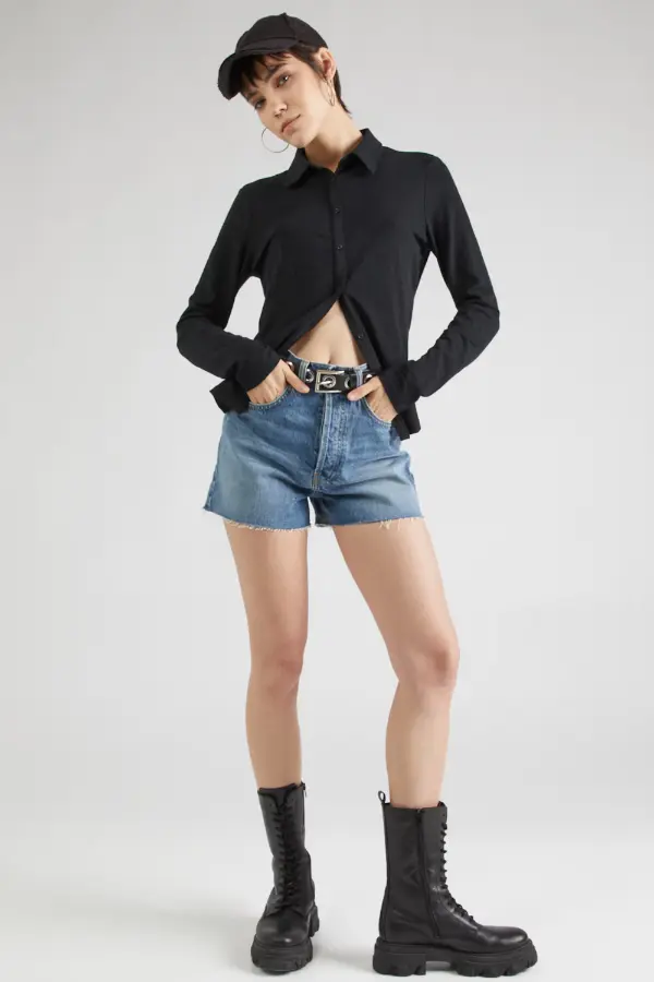 Jean Shorts and Boots Outfit