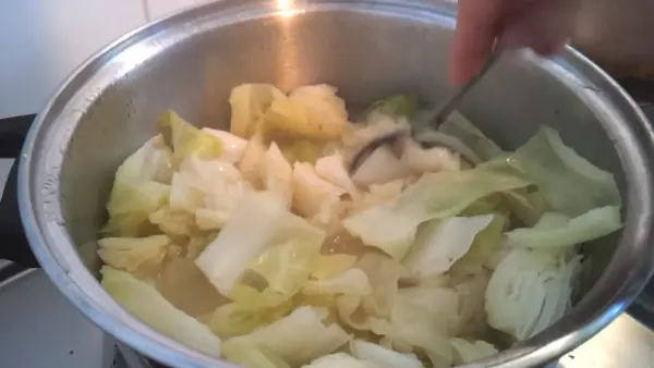Easy Boiled Cabbage Recipe