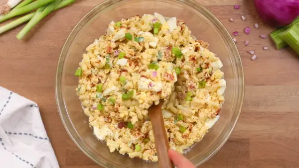 Easy Deviled Egg Pasta Salad Recipe