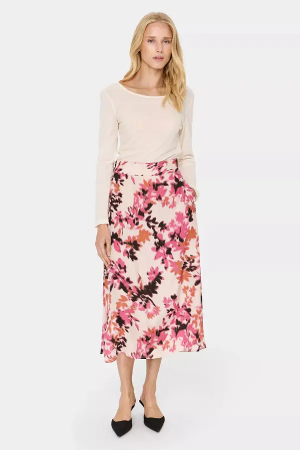 Floral Skirt Work Outfit