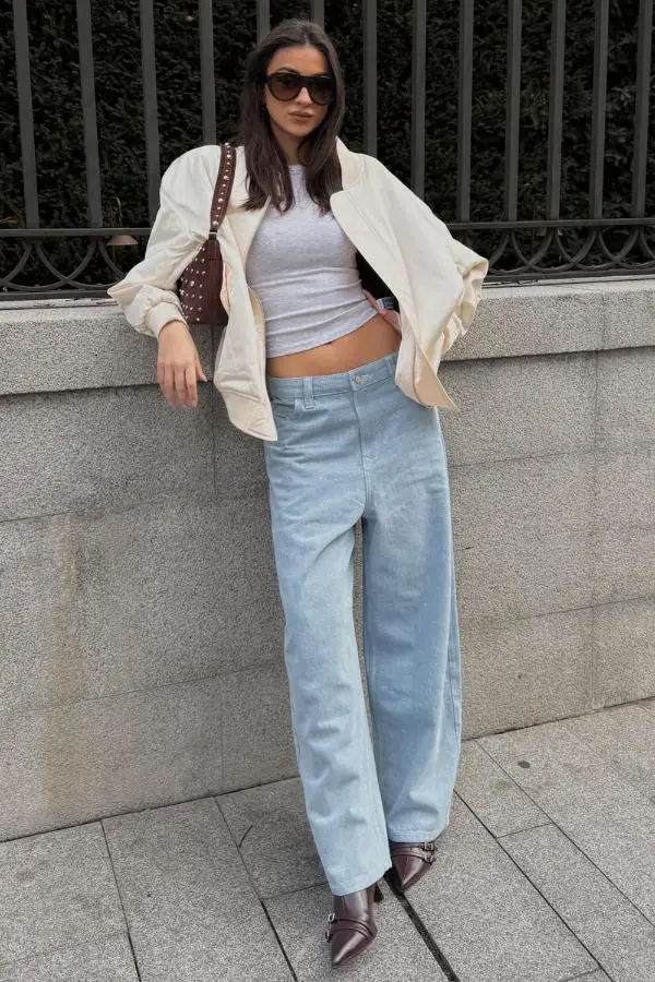 Low Rise Baggy Jeans