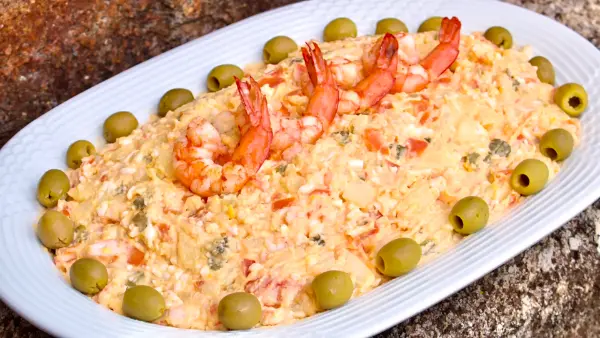 Easy Creamy Shrimp Salad Recipe