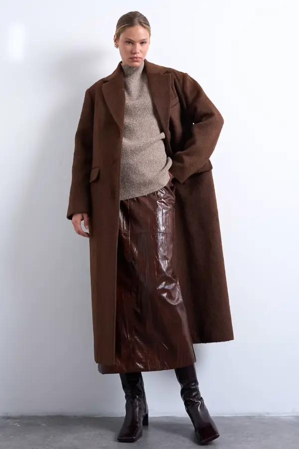 Skirt Winter Outfit Ideas