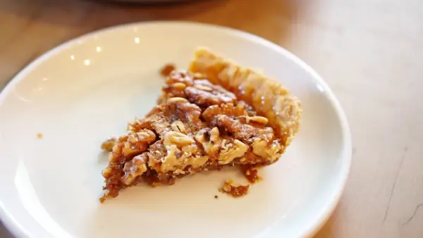Walnut Pie Recipe Made Easy for Beginners