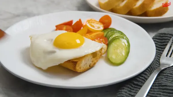Perfect Sunny Side Up Eggs Recipe